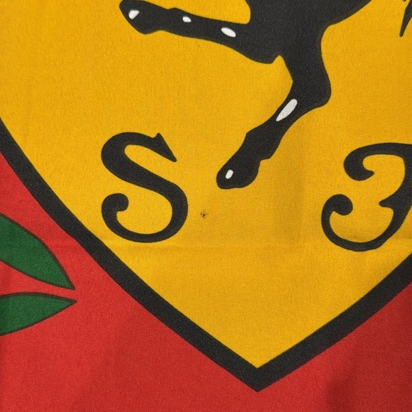 Ferrari Checkered Racing Flag - Picture 4 of 5